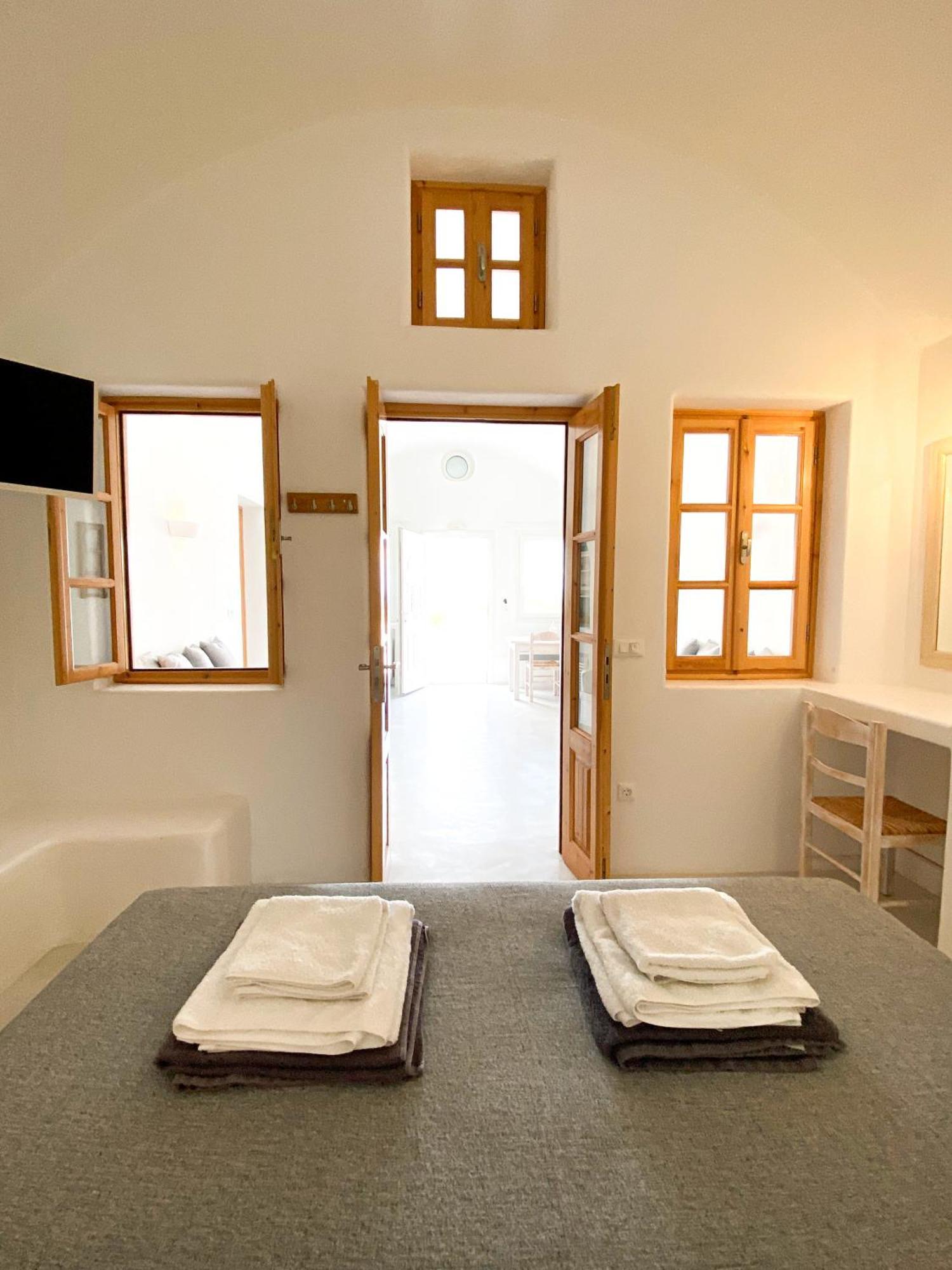 Villas Scirocco Fira  Exterior photo